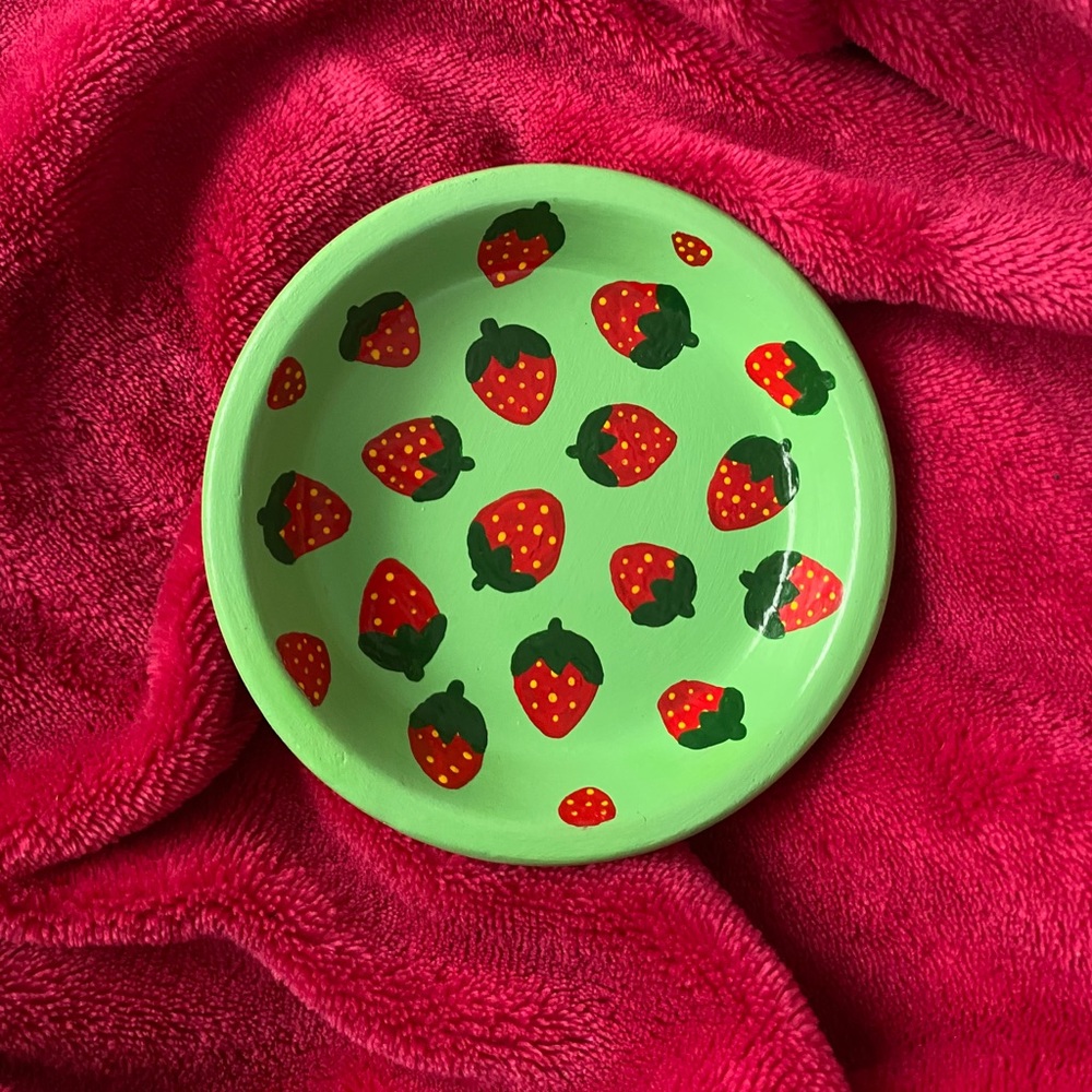 Strawberry trinket dish